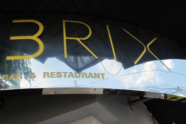 BRIX Bar & Restaurant