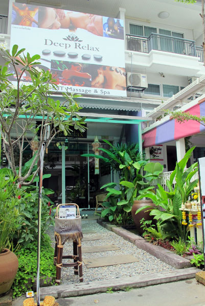 Deep Relax Spa (Ratchadamnoen Branch)