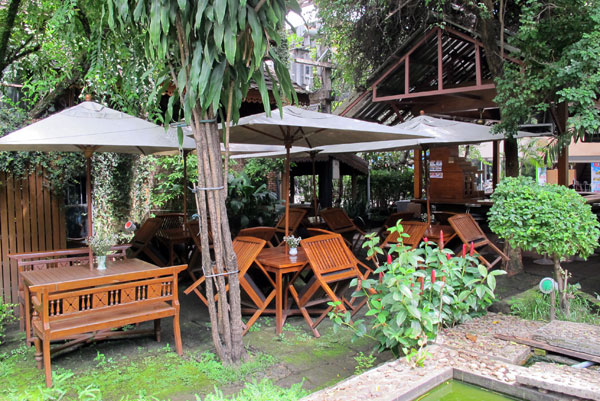 Garden Bar (@Lotus Hotel)