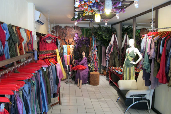 Heritage (Silk & Cotton Clothes Shop - Thapae Rd)