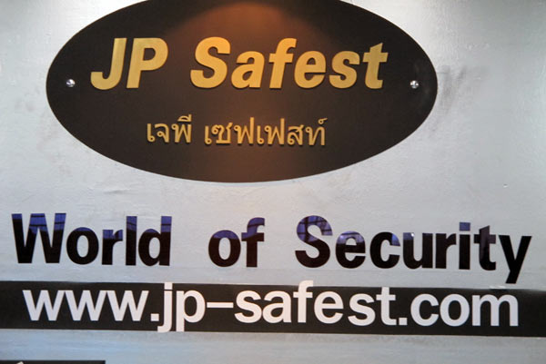 JP Safest @Kad Suan Kaew