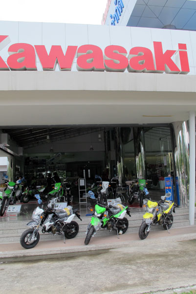 Kawasaki Big Bike Dealers