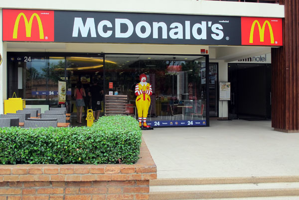 Mc Donald's (Thapae Gate Branch)