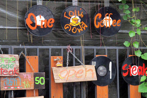 One Coffee (Wiang Bua Rd)