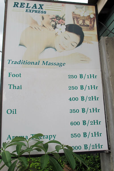 Relax Express Massage (Khampangdin  Rd Branch)