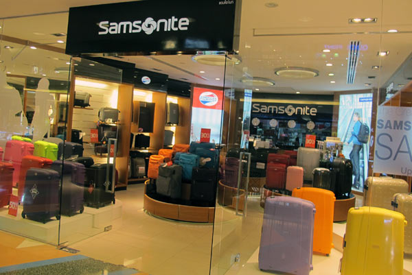 Samsonite @Central Airport Plaza