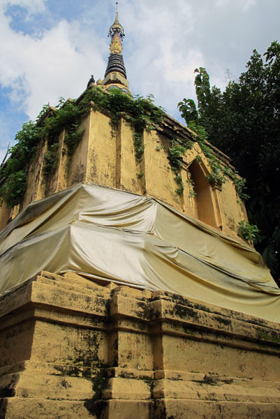 Wat Phra Chao Meng Rai