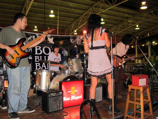 Boy Blues Bar @Kalare Night Bazaar