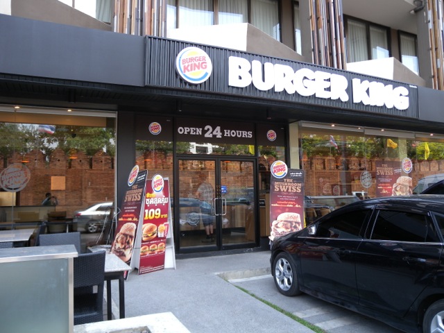 Burger King @Taphae Gate