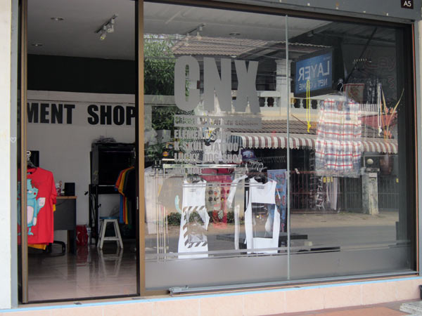 CNX (Clothes Shop)