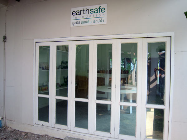 Earth Safe Foundation @JJ Market