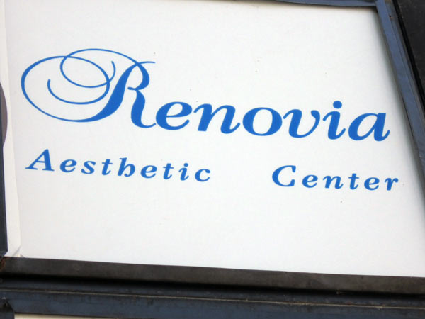 Renovia Aesthetic Center @Punna Place Nimman Soi 6