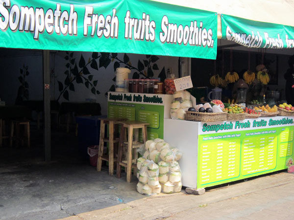 Sompetch Fresh Fruits Smoothies