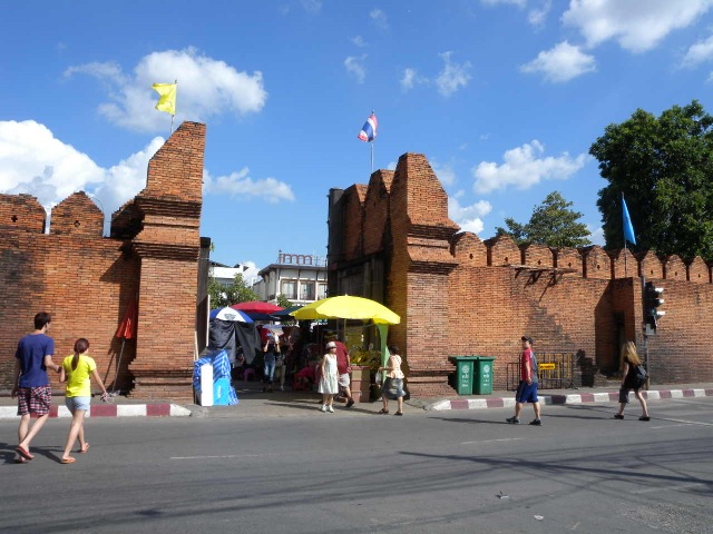 Taphae Gate