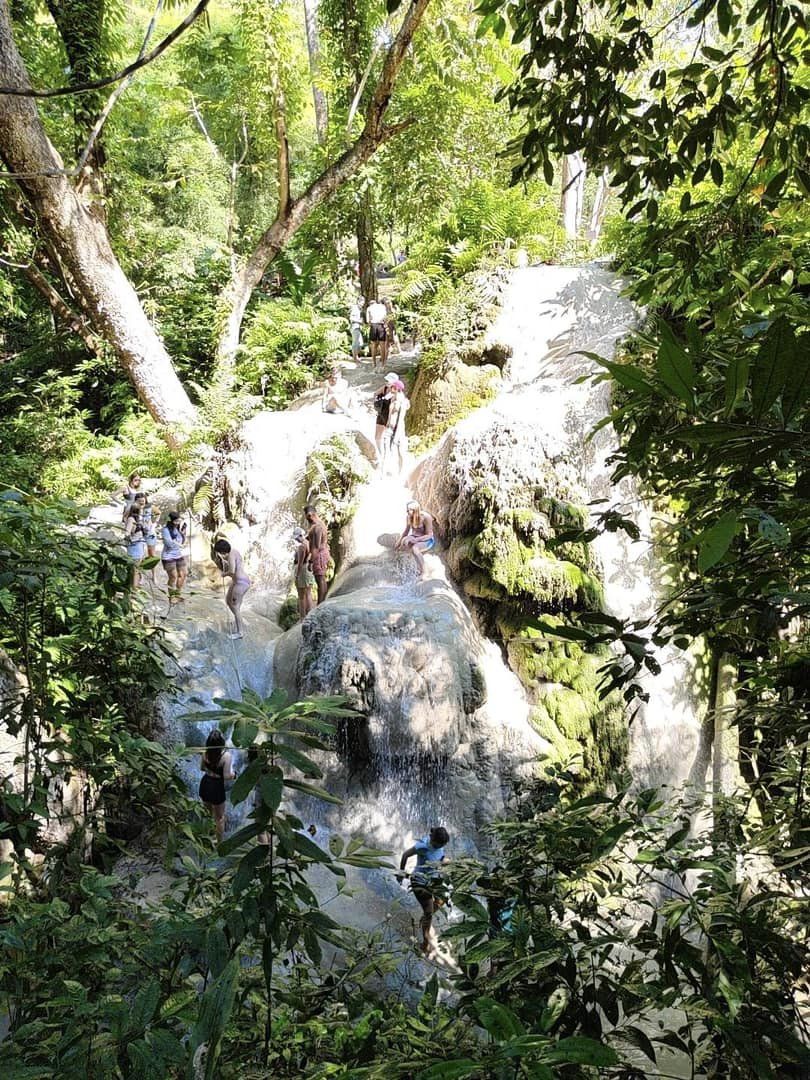 Bua Tong Waterfall National Park