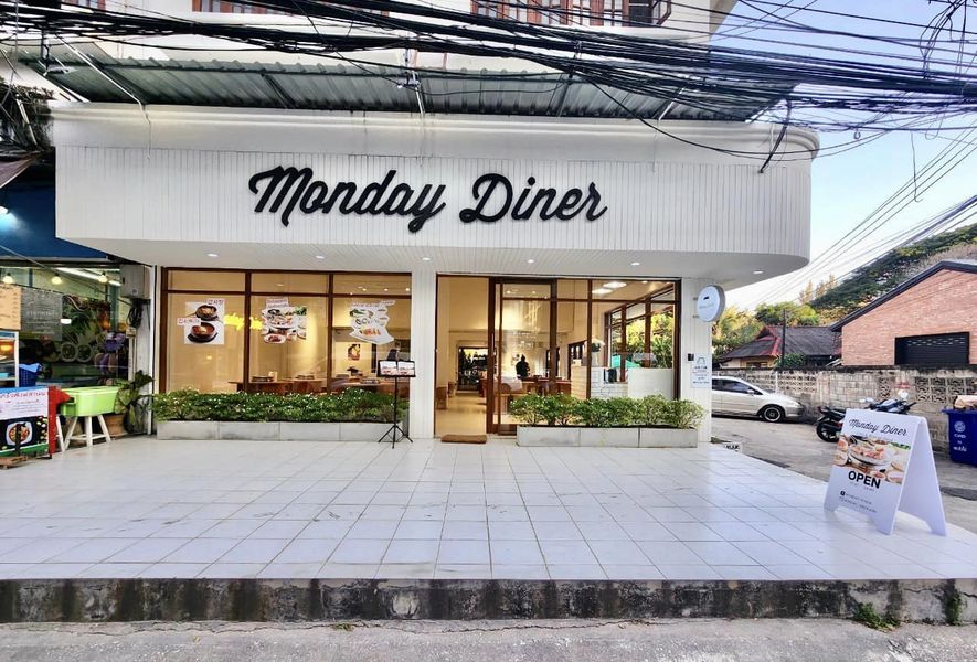 Monday diner Grill & Korean Food