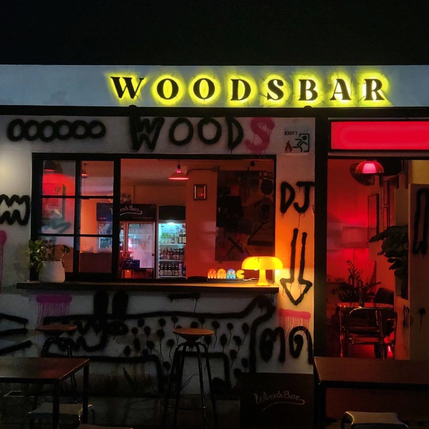 Woods bar, rooftop 5fl.