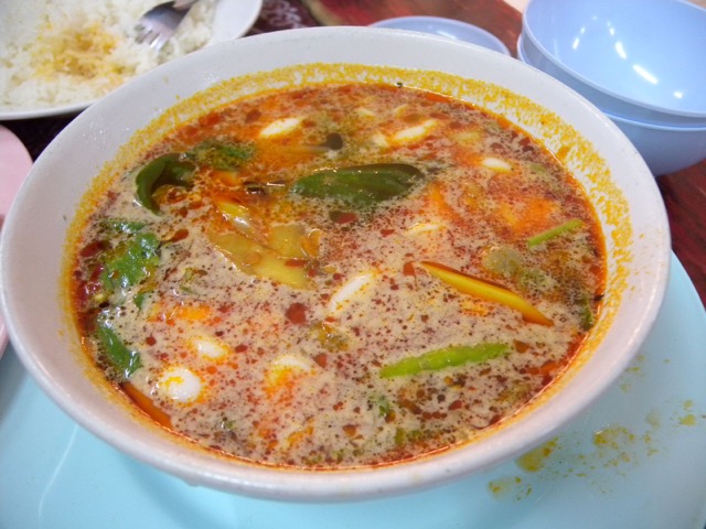 Local Thai food in Chiang Mai: Shaw Lae Restaurant