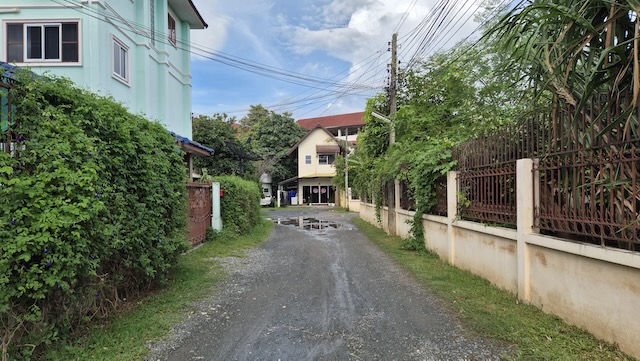 Airi erotic massage Chiang Mai route description