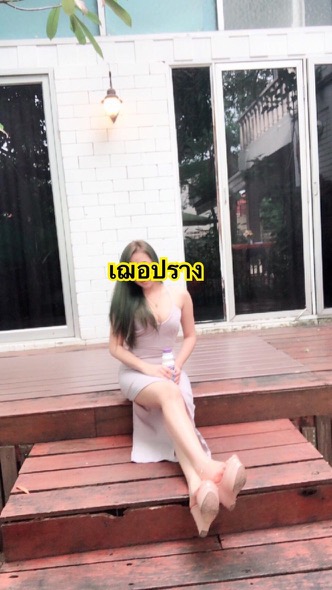 Grace Club Chiang Mai hot erotic Thai girls